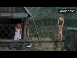 actor roman kurtsyn - a scene with a bare ass from the movie walk, vasya